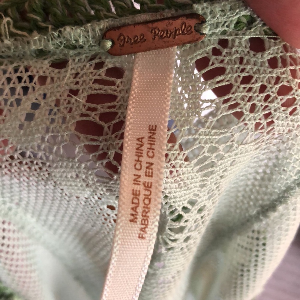 Free People women’s green embroidered Tank - Picture 8 of 9